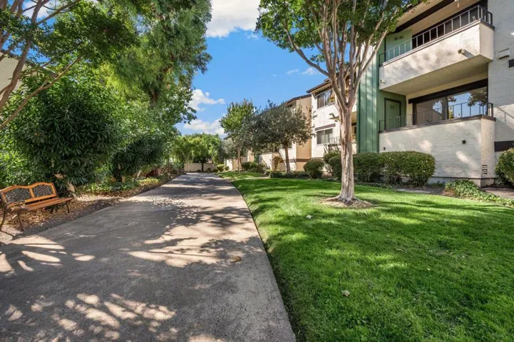 , Palo Alto, California 94303