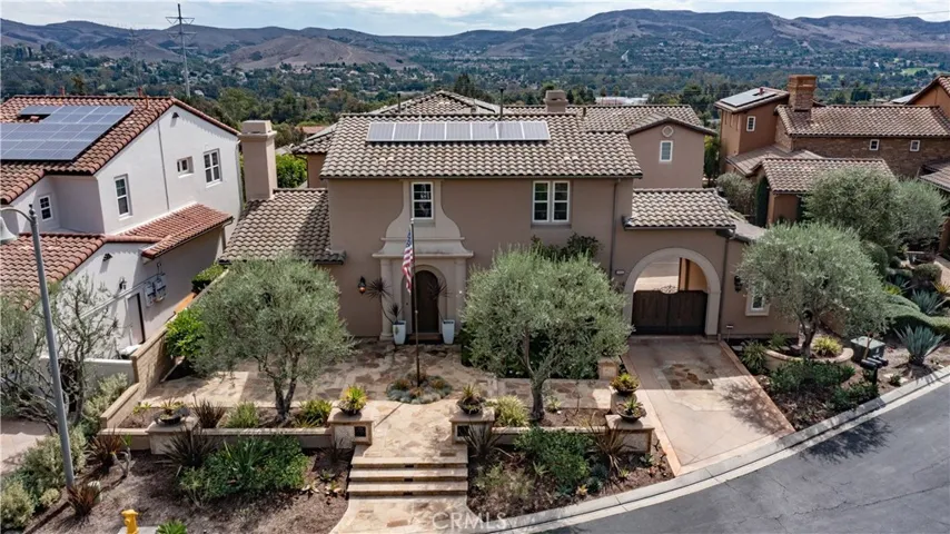 front house aerial