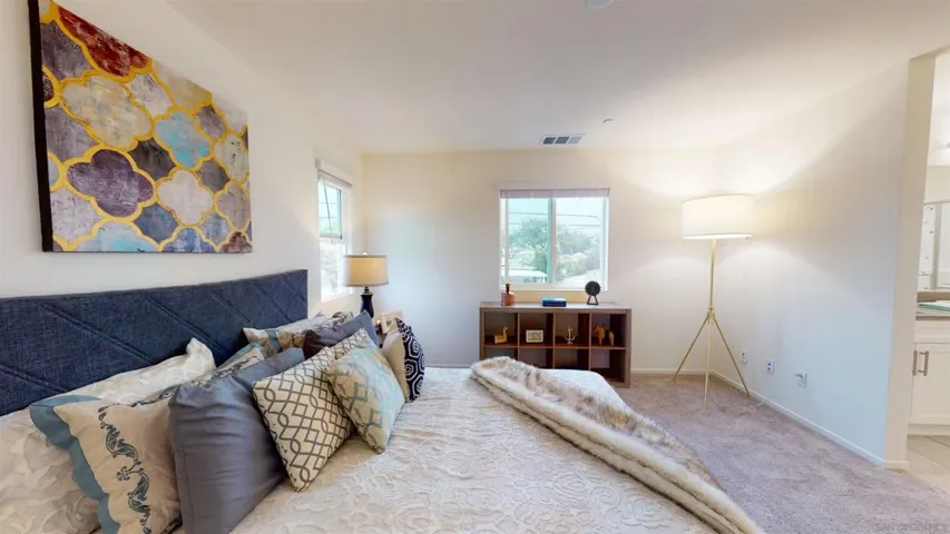 5283 La Paz Dr, San Diego, California 92114
