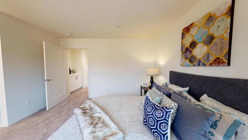 5283 La Paz Dr, San Diego, California 92114