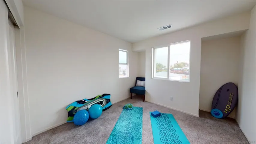 5283 La Paz Dr, San Diego, California 92114