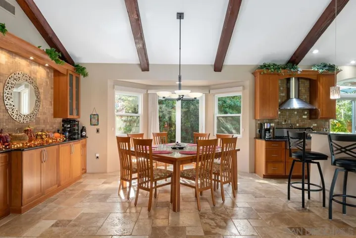 865 Brook Canyon Rd, Escondido, California 92025