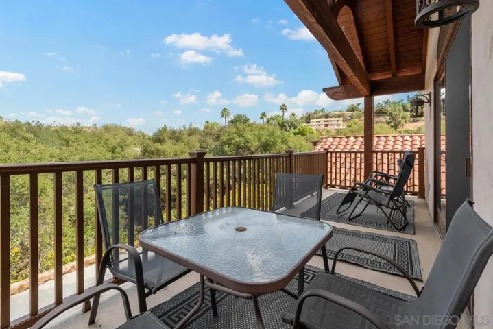 865 Brook Canyon Rd, Escondido, California 92025