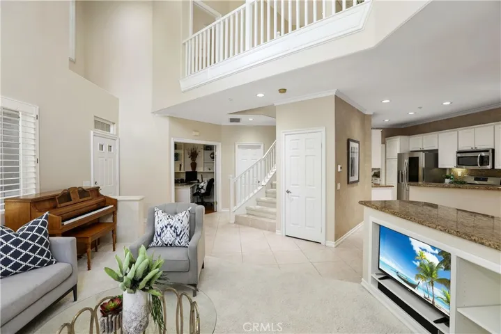 33 Darlington, Irvine, California 92620