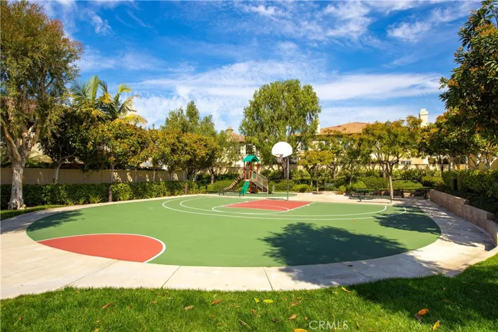 33 Darlington, Irvine, California 92620