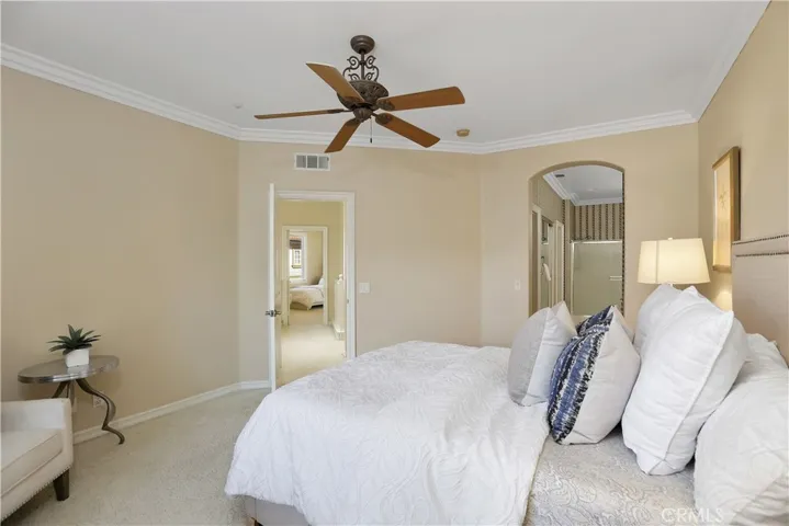33 Darlington, Irvine, California 92620