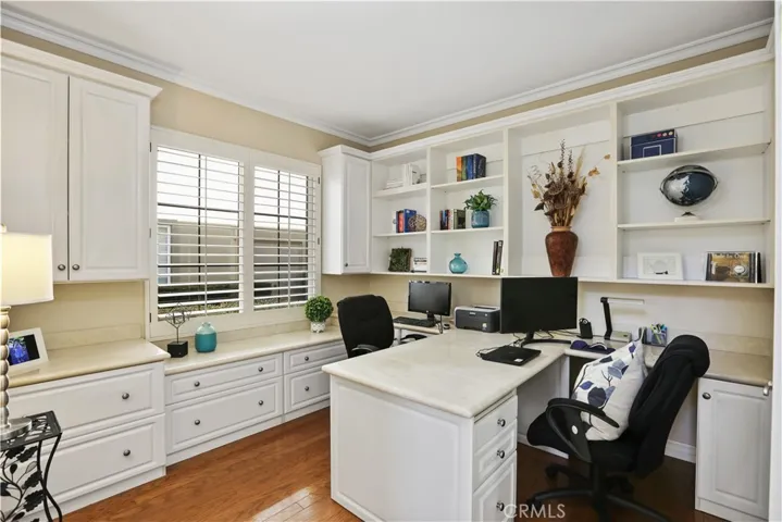 33 Darlington, Irvine, California 92620