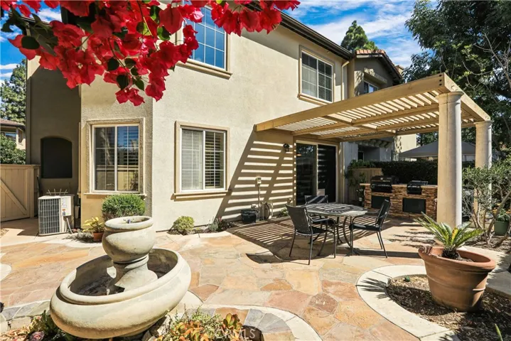 33 Darlington, Irvine, California 92620