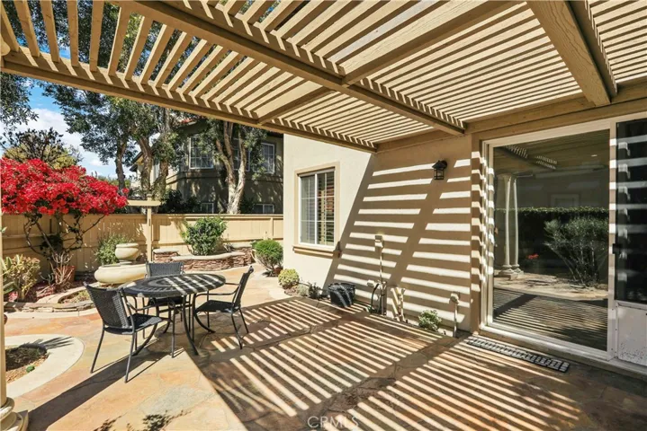 33 Darlington, Irvine, California 92620