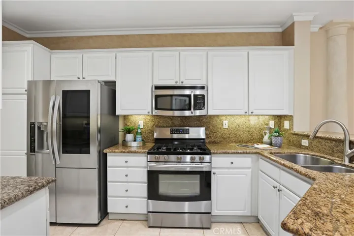 33 Darlington, Irvine, California 92620