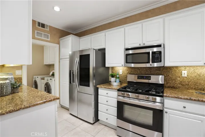 33 Darlington, Irvine, California 92620