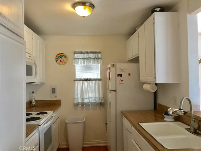 8153 Woodland Drive 60, Buena Park, California 90620