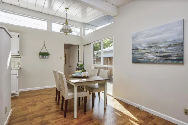 , Palo Alto, California 94306