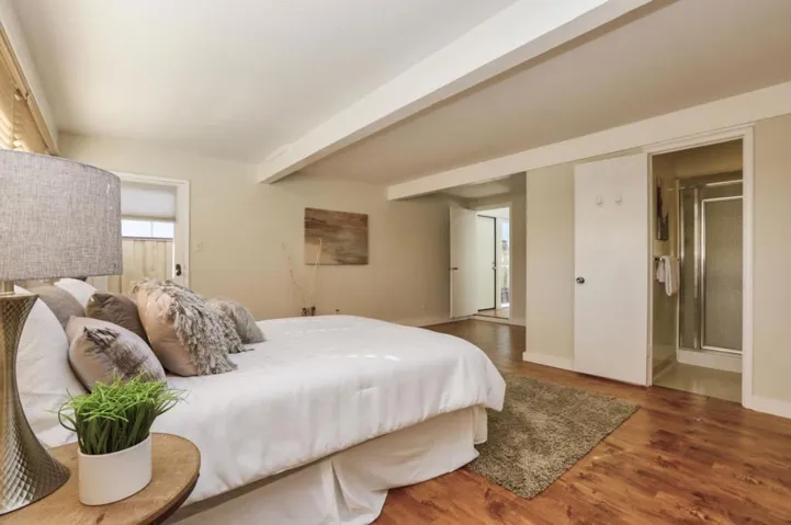 , Palo Alto, California 94306