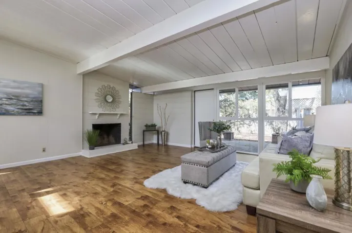 , Palo Alto, California 94306