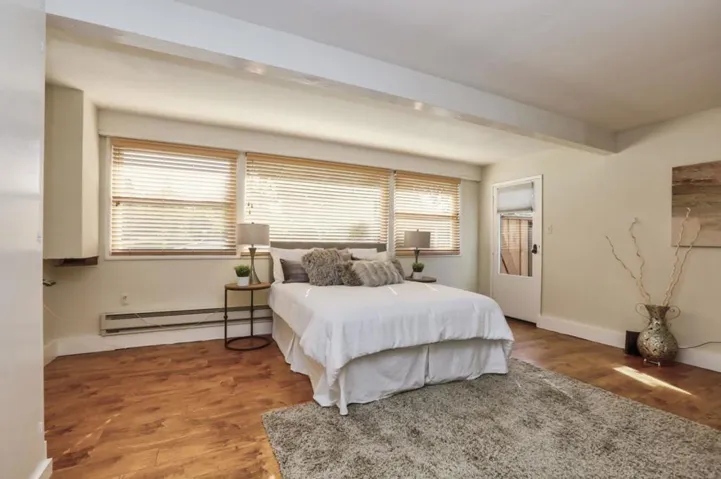 , Palo Alto, California 94306