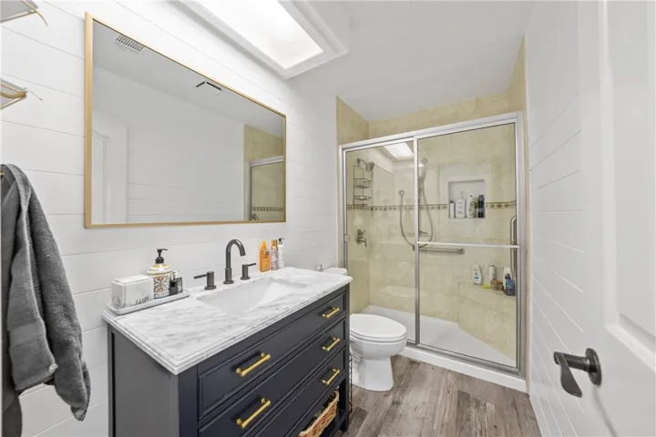 23230 Pretty Doe Drive, Canyon Lake, California 92587