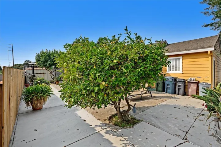 , Del Rey Oaks, California 93940