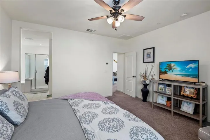 , Hollister, California 95023