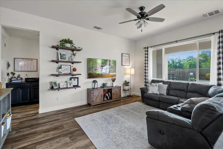 , Hollister, California 95023