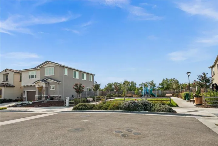 , Hollister, California 95023