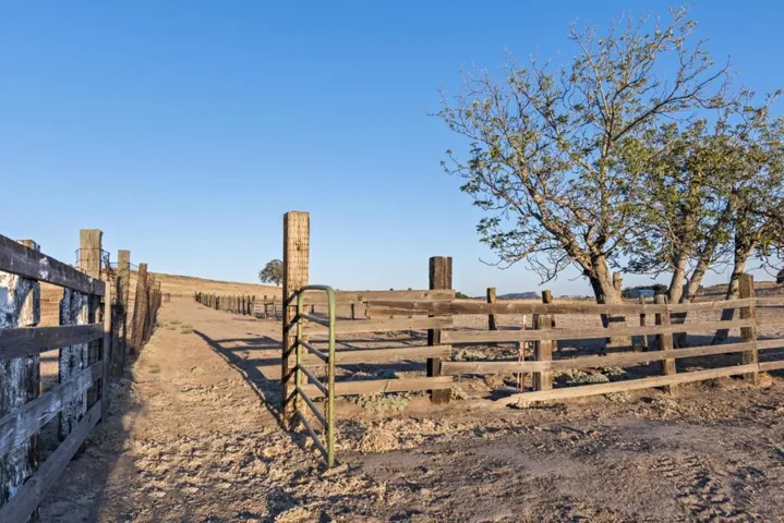 , Bradley, California 93426