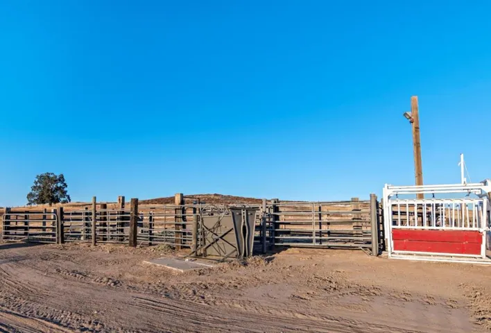 , Bradley, California 93426
