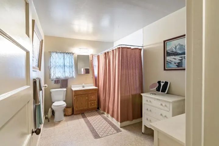 , Bradley, California 93426