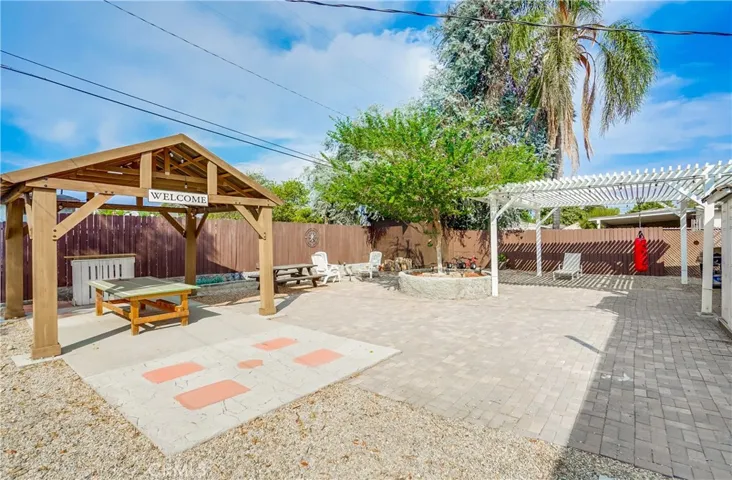 8515 Matilija Avenue, Panorama City, California 91402