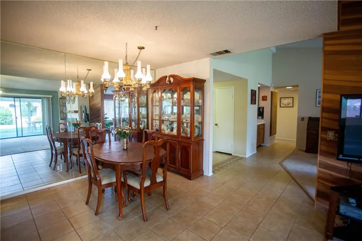 2186 Redwood Drive, Hemet, California 92545