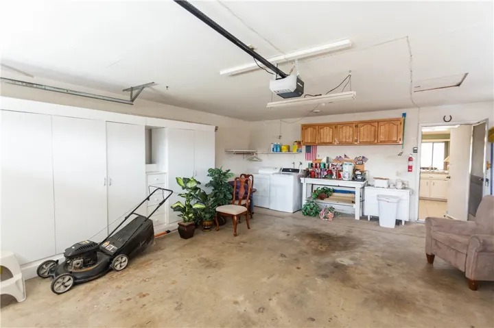 2186 Redwood Drive, Hemet, California 92545