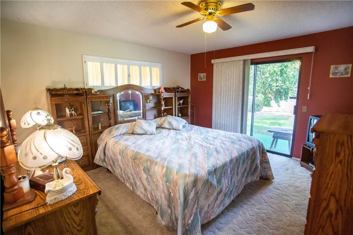 2186 Redwood Drive, Hemet, California 92545