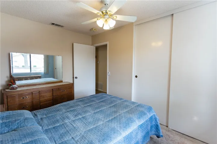 2186 Redwood Drive, Hemet, California 92545