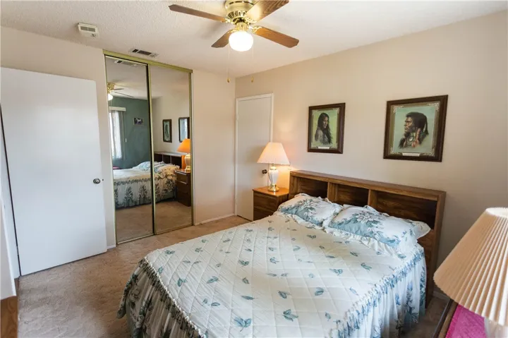 2186 Redwood Drive, Hemet, California 92545