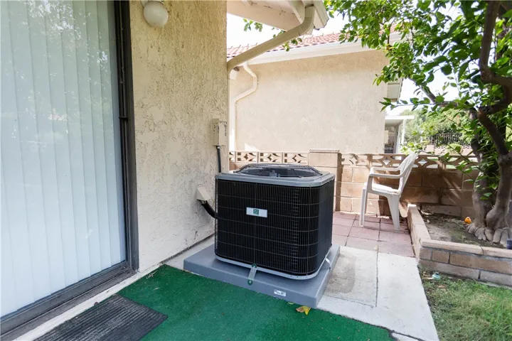 2186 Redwood Drive, Hemet, California 92545