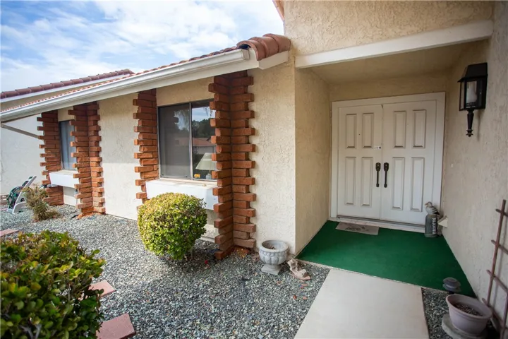 2186 Redwood Drive, Hemet, California 92545