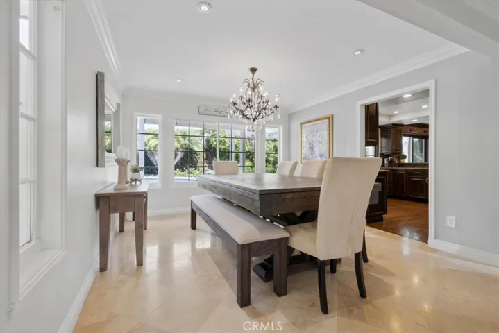 17881 Oldglen Lane, Huntington Beach, California 92649