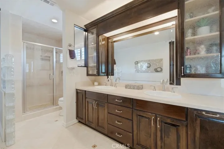 17881 Oldglen Lane, Huntington Beach, California 92649