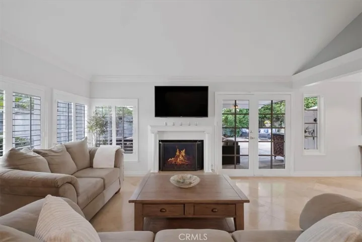 17881 Oldglen Lane, Huntington Beach, California 92649
