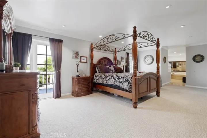 17881 Oldglen Lane, Huntington Beach, California 92649
