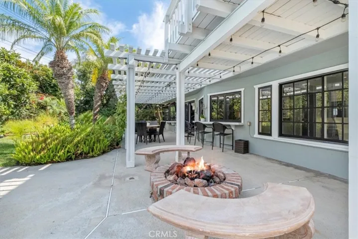 17881 Oldglen Lane, Huntington Beach, California 92649