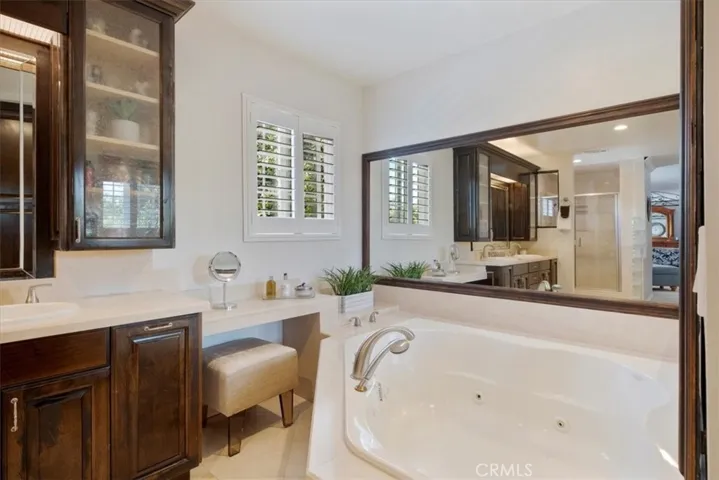 17881 Oldglen Lane, Huntington Beach, California 92649