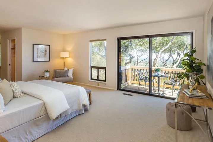 , Los Altos Hills, California 94024