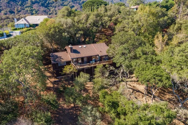 , Los Altos Hills, California 94024