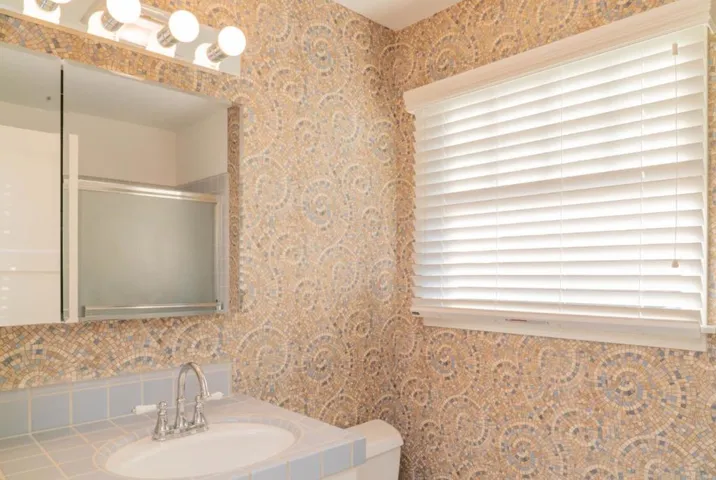 , Salinas, California 93901