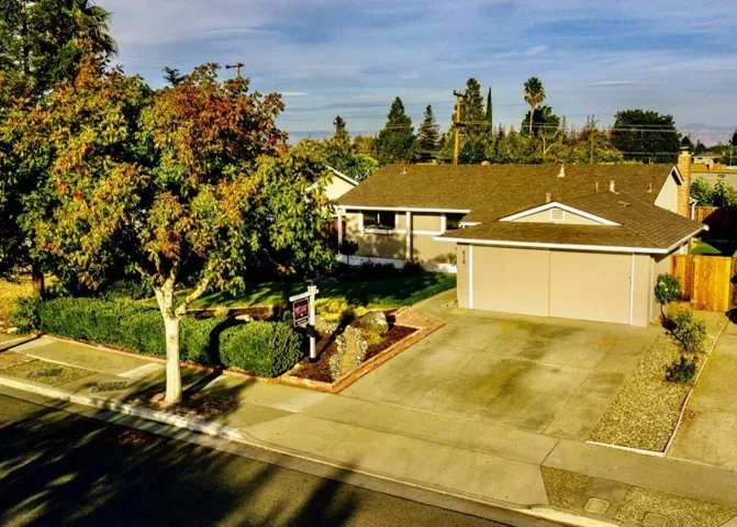 , Campbell, California 95008