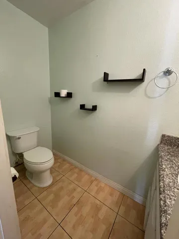 , Paramount, California 90723