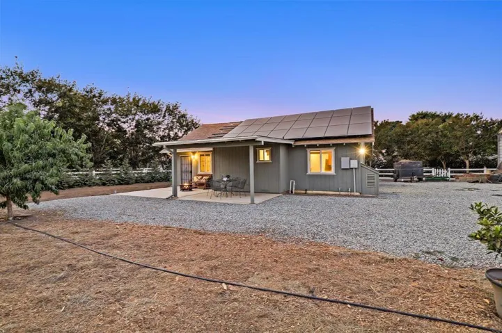 , Gilroy, California 95020