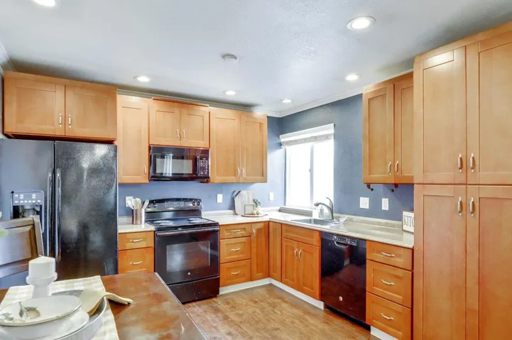 , Gilroy, California 95020
