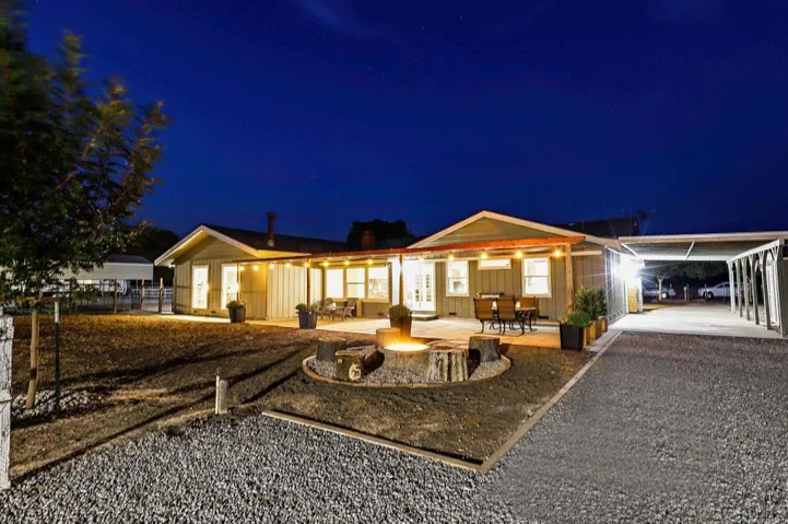 , Gilroy, California 95020